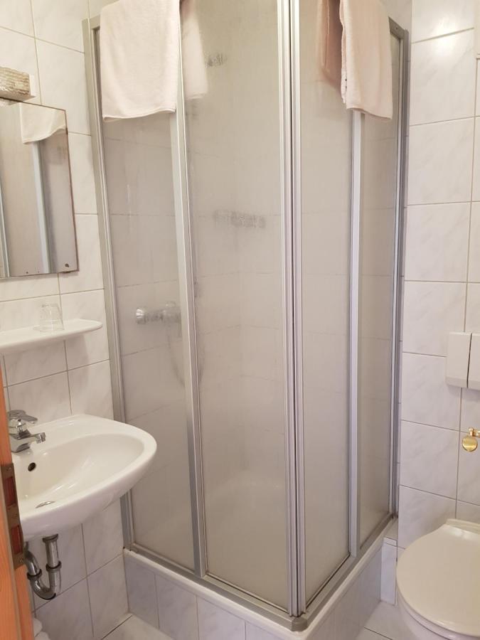 Duschlwirt Hotel Ampfing Buitenkant foto
